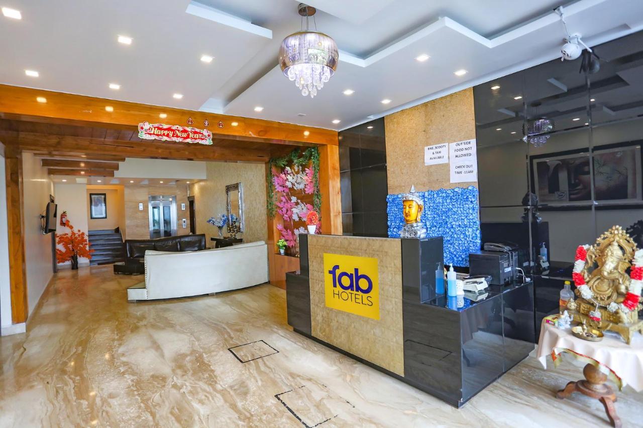 Fabhotel Winter Line Inn Масурі Екстер'єр фото